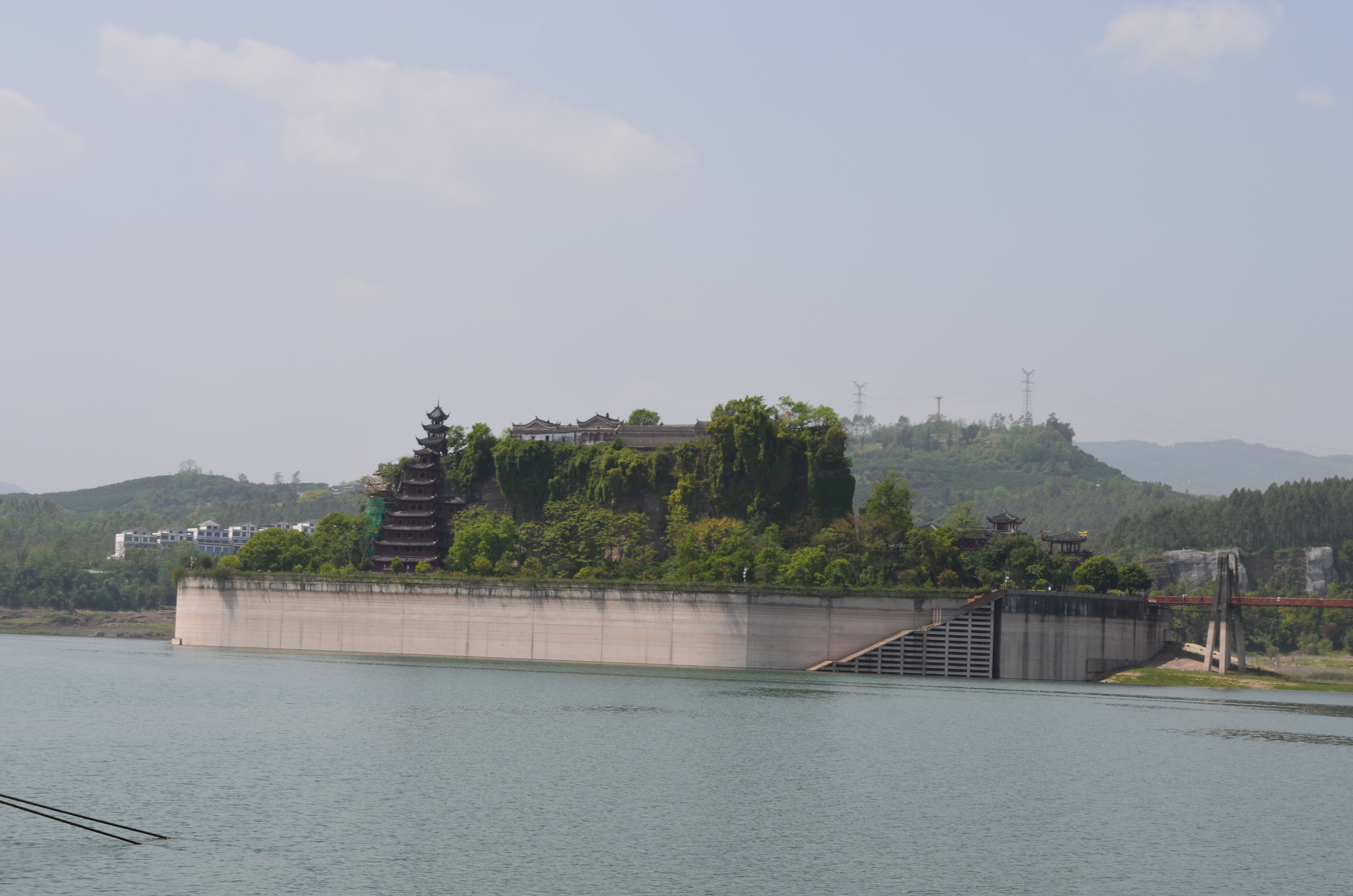 ./2018/03 - Viking China/16 - Shibaozhai/DSC_0135.JPG